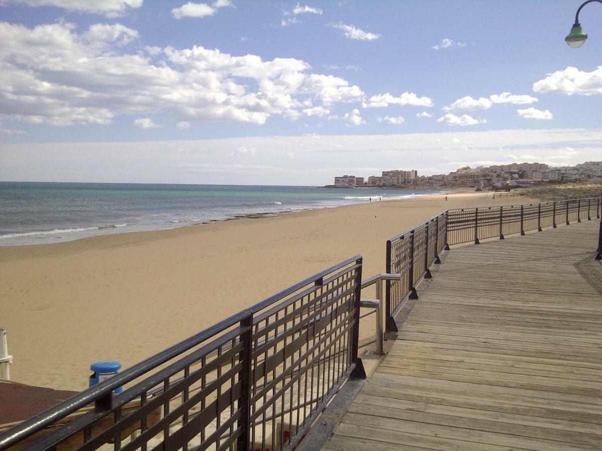 Apartment Sunny La Mata لا ماتا المظهر الخارجي الصورة